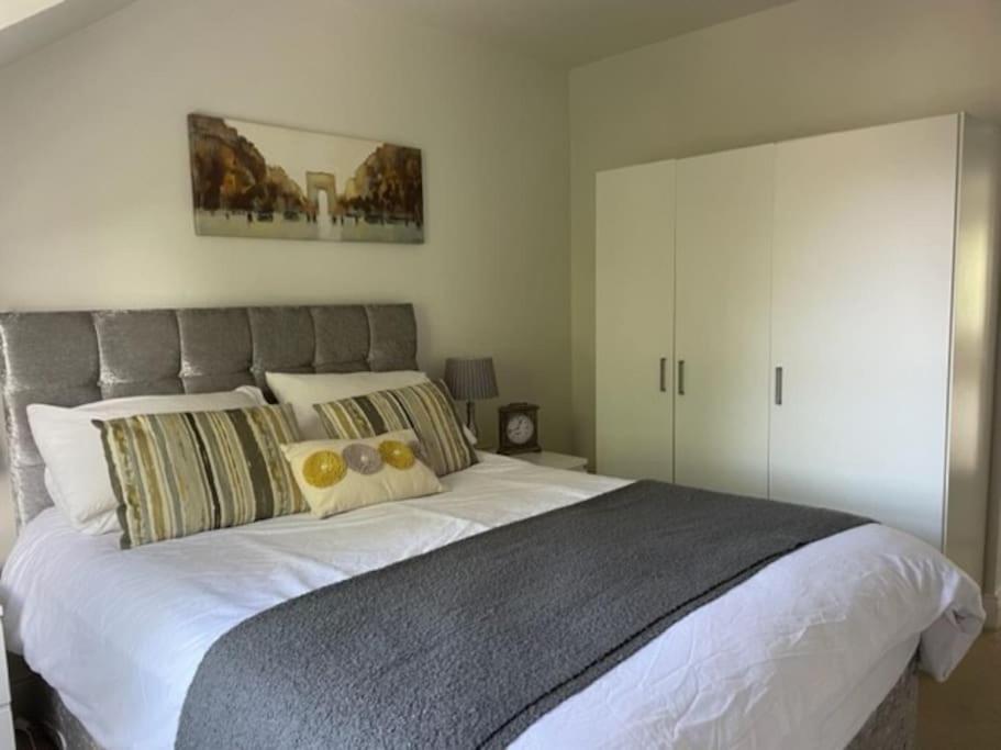 Luxury Town Centre Apartment *